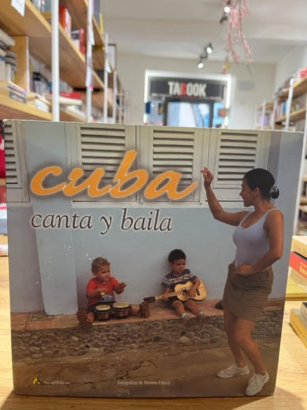 CUBA, CANTA Y BAYLA