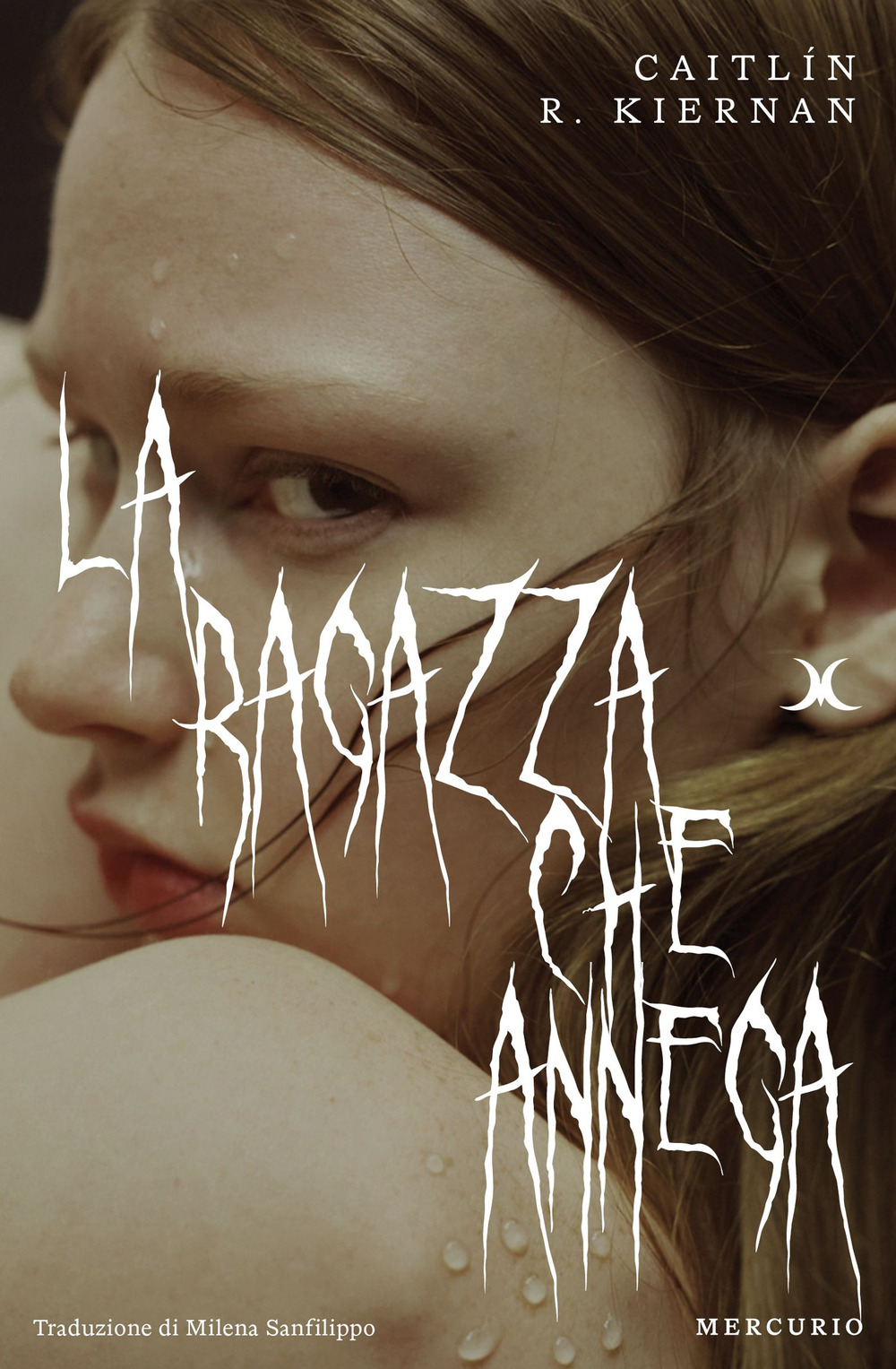 RAGAZZA CHE ANNEGA (LA)